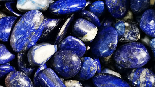 Lapis-lazuli : La Pierre des Reines et des Dieux