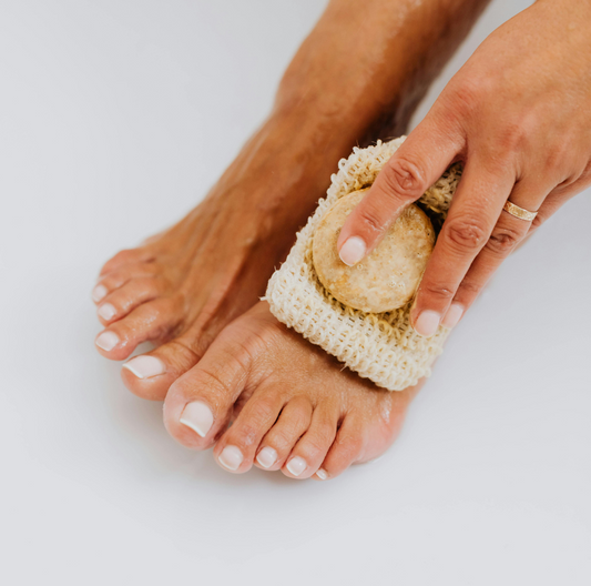 Pédicure : Soins Naturels pour des Pieds Parfaits 🌿✨