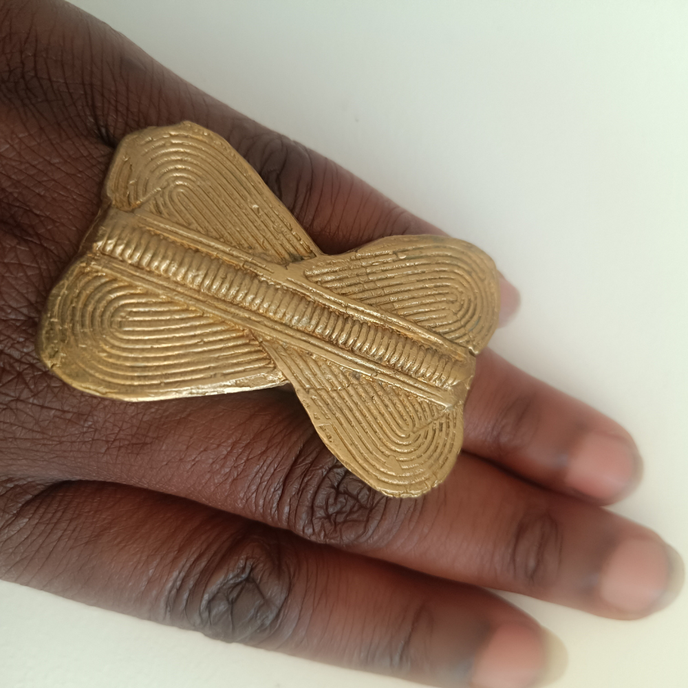 Bague en Bronze – Personnalisable avec Cauri ou Pierre Naturelle