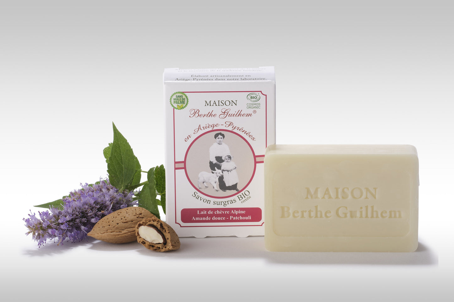 Savon Surgras Lait de Chèvre & Amande Douce - Maison Berthe Guilhem